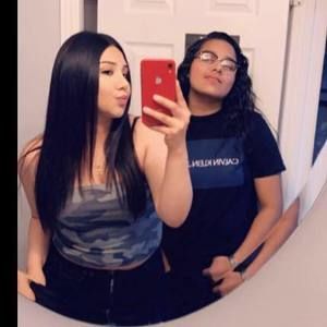 Meet your Posher, Daniela